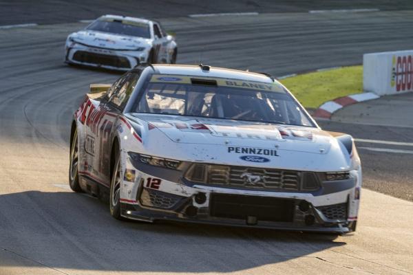 Ryan Blaney passes with 14 to go to take Xfinity 500 at Martinsville