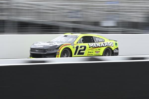 Ryan Blaney leads Penske’s strong showing, secures pole at Atlanta