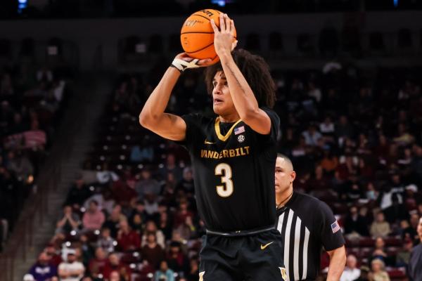 Tyler Tanner lifts No. 11 Vanderbilt over South Carolina