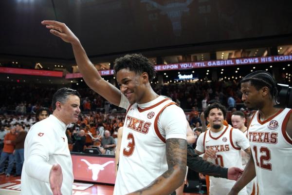 Top 25 roundup: Texas ends No. 10 Vanderbilt’s perfect start