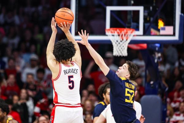 Brayden Burries, No. 1 Arizona pummel West Virginia in 35-point win
