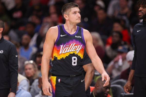 Out to avenge loss to Heat , Suns to rely on  next guy  