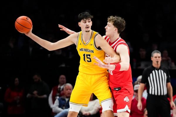 Aday Mara’s career day sparks No. 2 Michigan past Ohio State